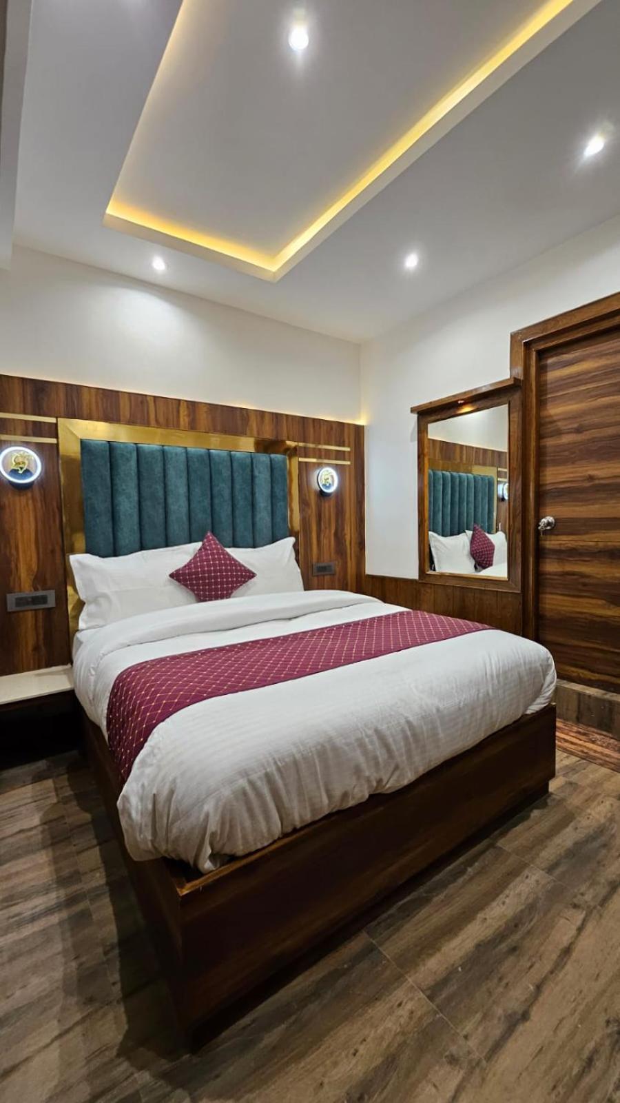 Mountain Zest- Simla Royale Near Mall Road Free Pickup From Railway Station Simla 외부 사진