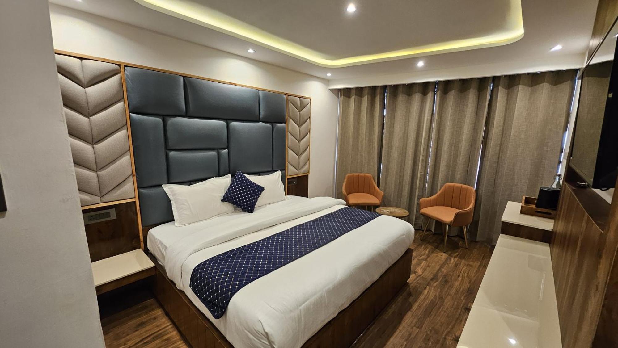 Mountain Zest- Simla Royale Near Mall Road Free Pickup From Railway Station Simla 외부 사진