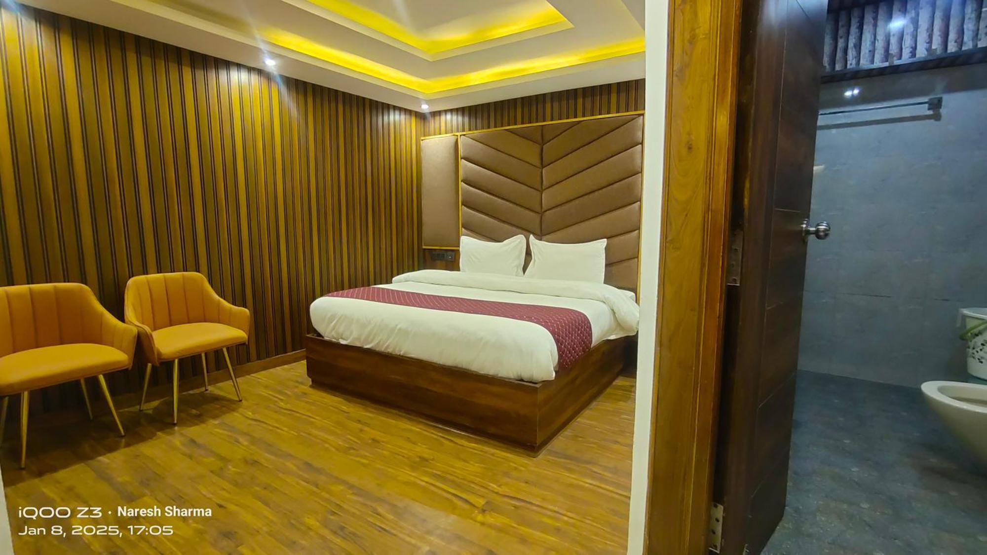 Mountain Zest- Simla Royale Near Mall Road Free Pickup From Railway Station Simla 외부 사진